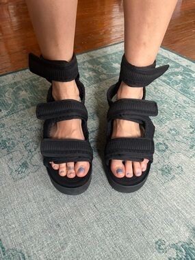 black demobaza sandals
